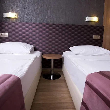 Soel - Adult Only Hotell 3*